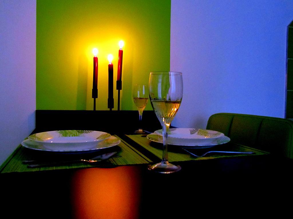 Eoetvoes Apartman Budapest Ruang foto