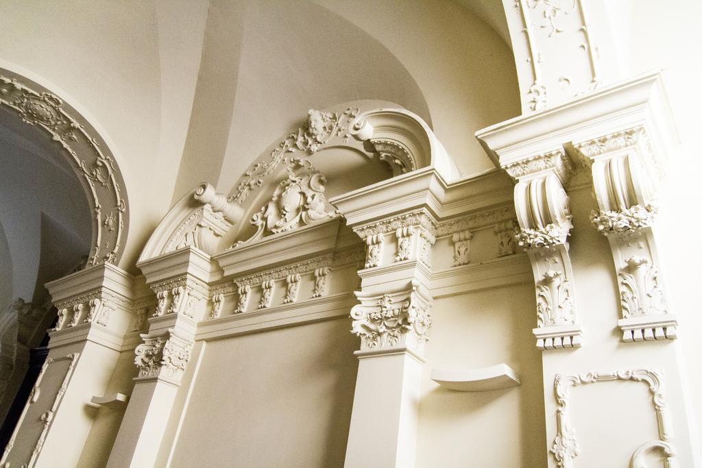 Eoetvoes Apartman Budapest Ruang foto